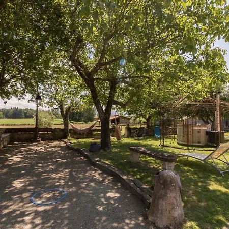 La Grande Ferme Holiday home Ponlat-Taillebourg